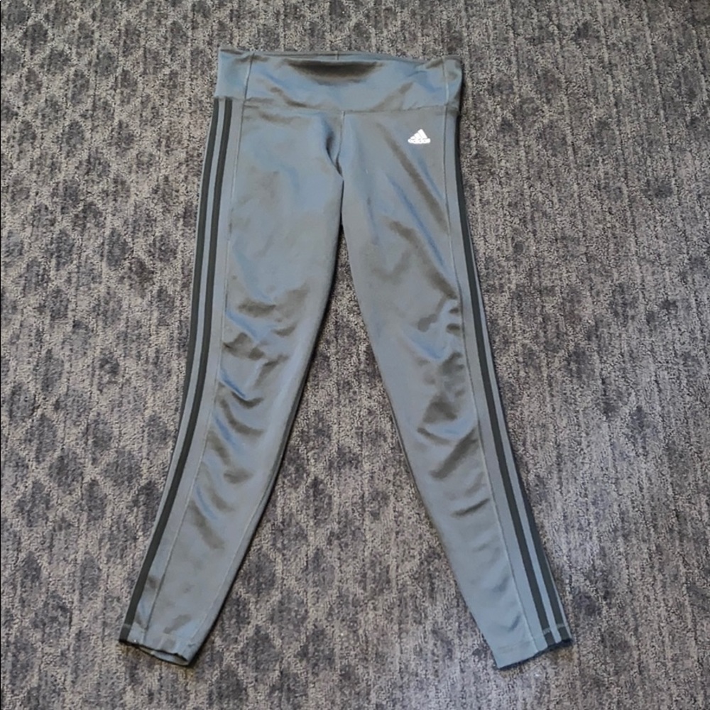 Adidas leggings